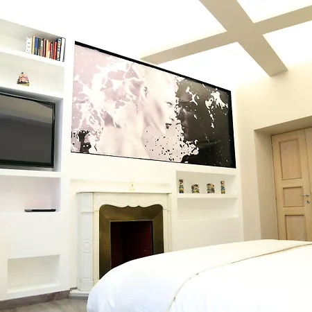 Relais Sistina 2*